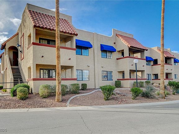 2nd image of 4140 Gannet Cir Unit 255