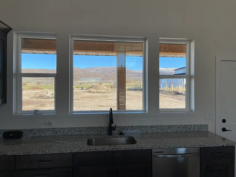 Farmhouse Flats Rd — Photo 4