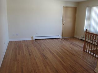 36 King Arthur Ct APT 3, Northlake, IL 60164