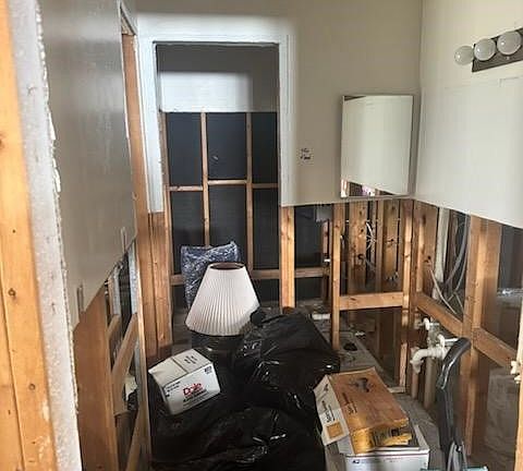 2nd image of 5621 Longleaf Dr