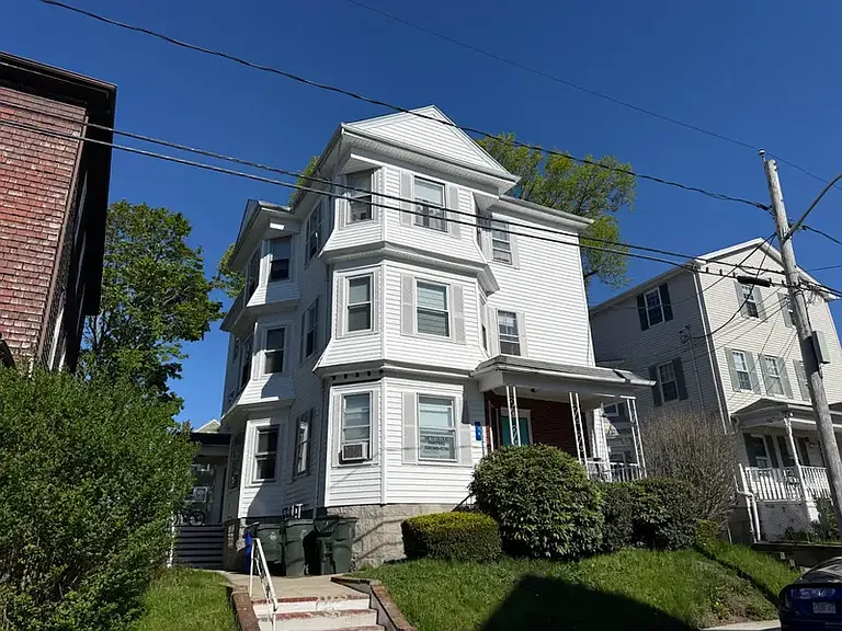 76 Stetson St #3R — Photo 12