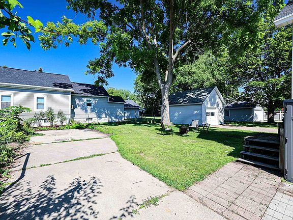 5th image of 1407 N Main St
