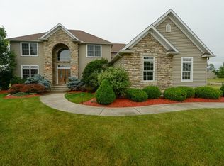 4820 Perie Wood Ln, Ravenna, OH 44266