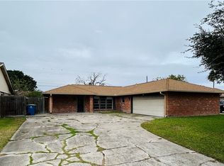 1613 Cheyenne St, Portland, TX 78374
