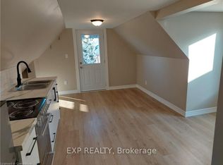 148 Gibson Ave, Hamilton, ON L8L 6J8