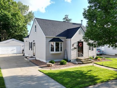 607 13th Ave SW, Austin, MN, 55912