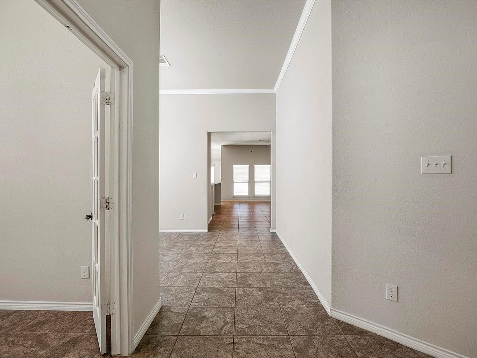 1st image of 10332 Old Eagle River Ln