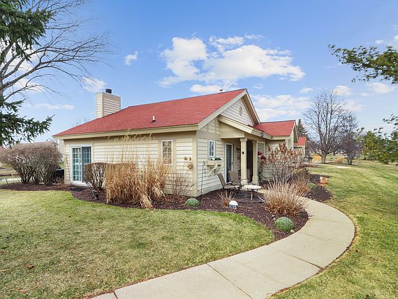 5th image of 1755 Cottage Dr Unit 7-16