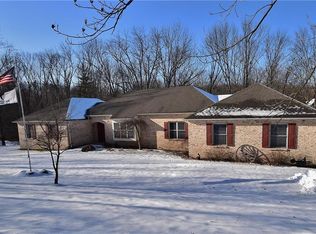 193 Golf Course Rd, Saylorsburg, PA 18353