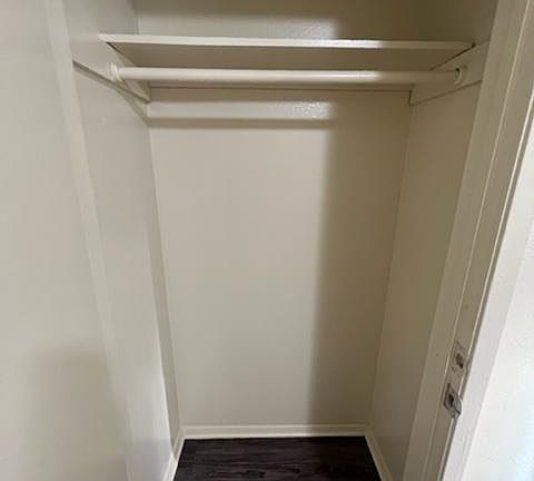 2nd image of 1112 N Fisher St #201