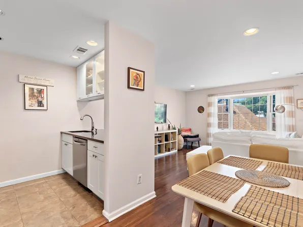 456 9th Street image 1 of 18