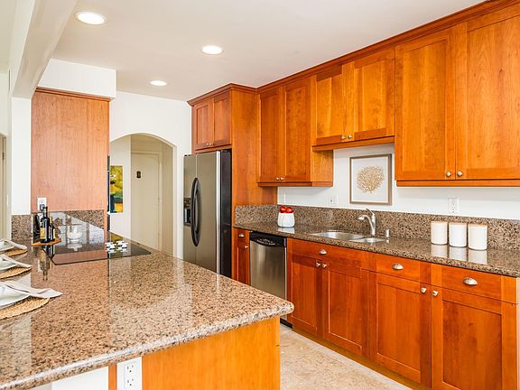Well equipped kitchen