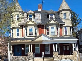 631 Main St