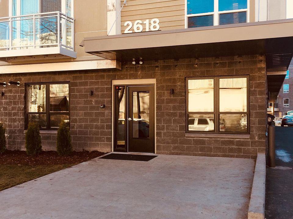 1st image of 2618 Essex St SE #4