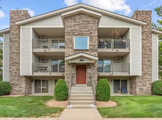 2100 Ridge Dr APT 22, Saint Louis Park, MN 55416