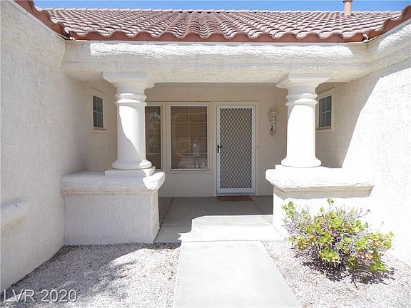 3rd image of 8748 Sundial Dr