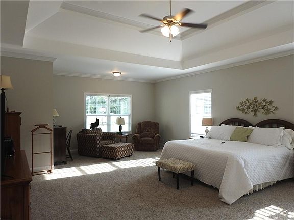 2nd image of 182 Lee Road 2208