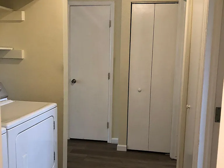 2923 Sage St #B — Photo 10
