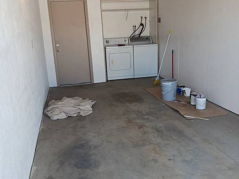 GARAGE WITH REMOTE OPENER