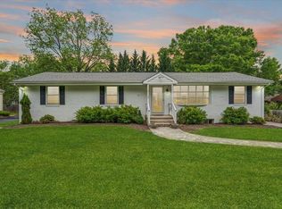 3113 Clearview Dr, Roanoke, VA 24018