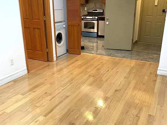 3rd image of 14022 33rd Ave APT 2F