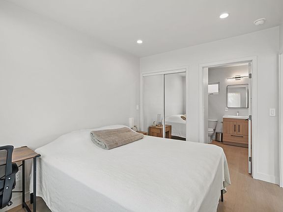 4th image of 6641 Dannyboyar Ave #1