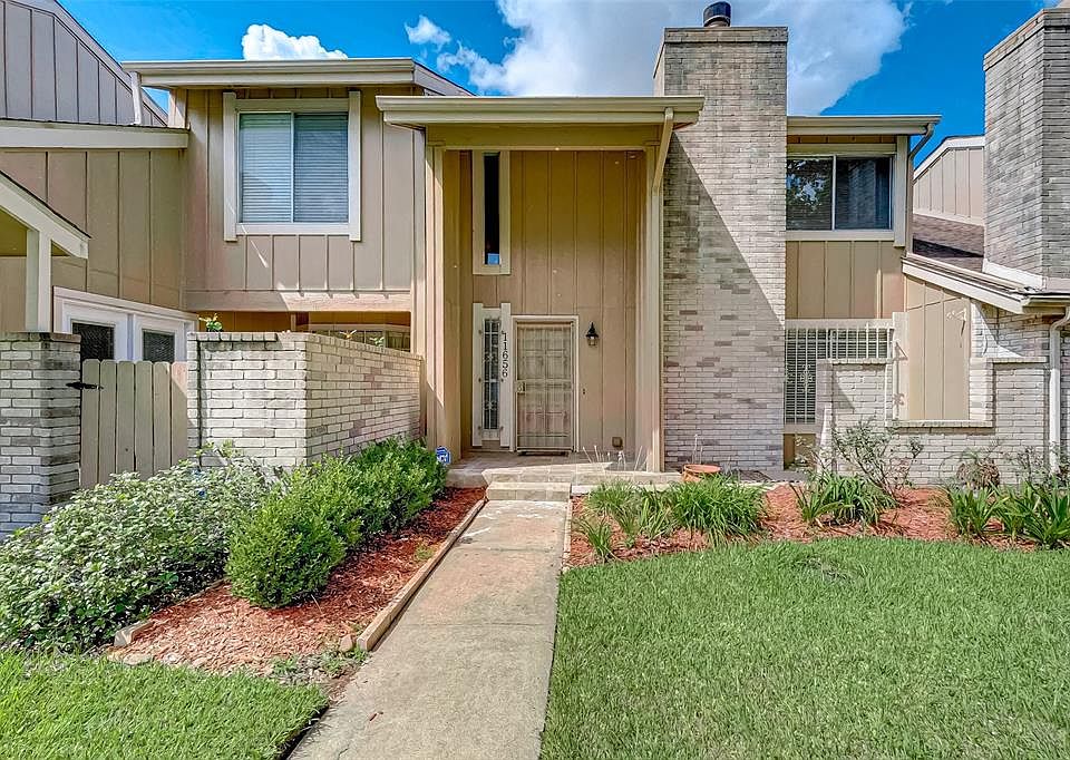 1st image of 11656 Lakeside Park Dr #314