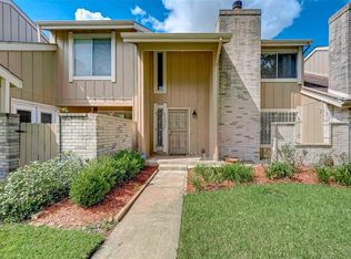 11656 Lakeside Park Dr, Houston, TX 77077