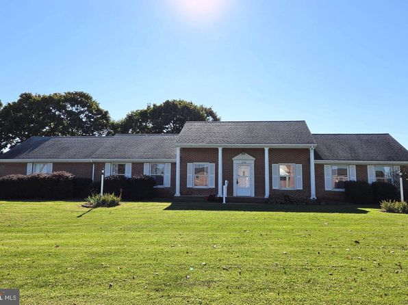 1646 Pitzers Chapel Rd
