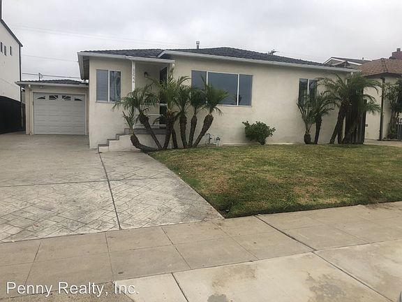 2nd image of 852 Opal St
