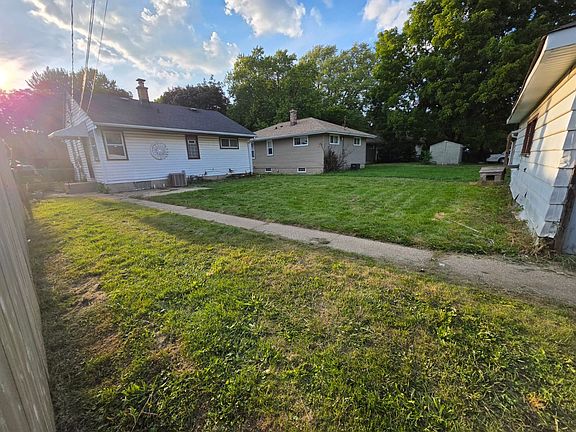 2nd image of 5920 N 66th St
