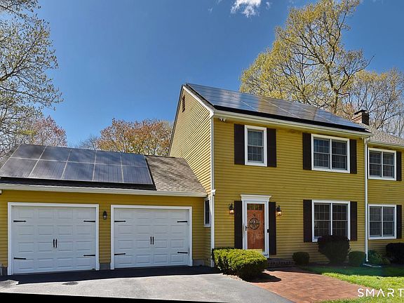 3rd image of 31 North Maple Street