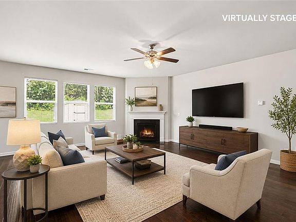 5th image of 8084 Louis Dr
