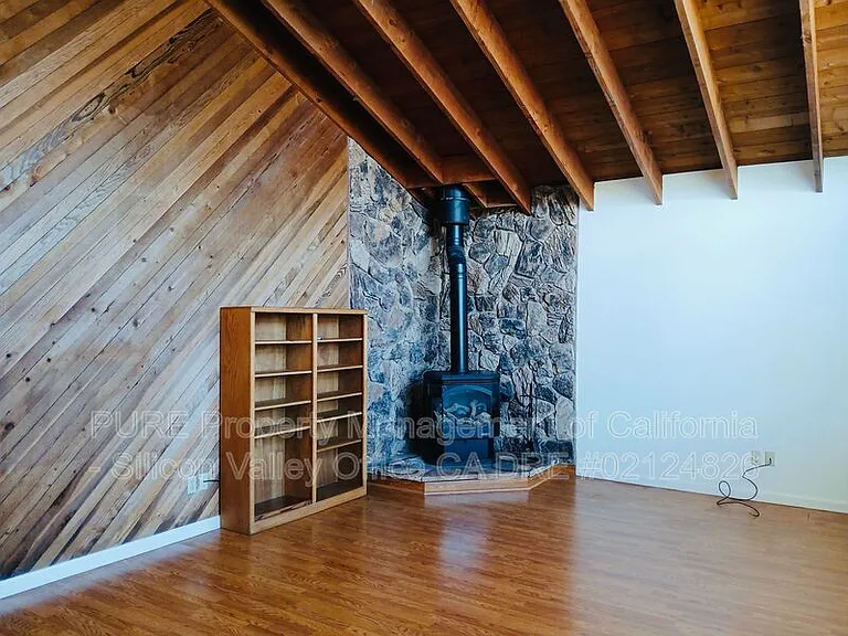 2325 7th Ave — Photo 20
