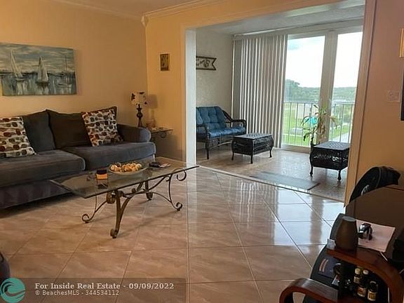 5th image of 4550 NE 18th Ave #508