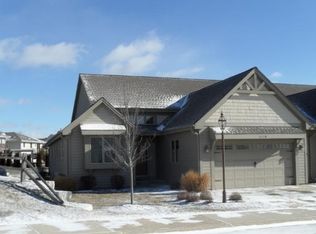 3519 Sequoia Cir, Waukesha, WI 53188