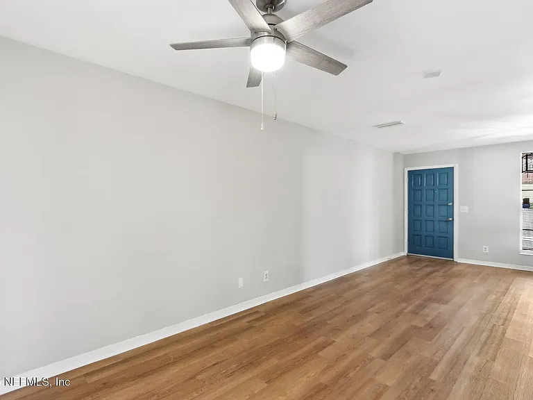1707 El Prado Rd #1 — Photo 4