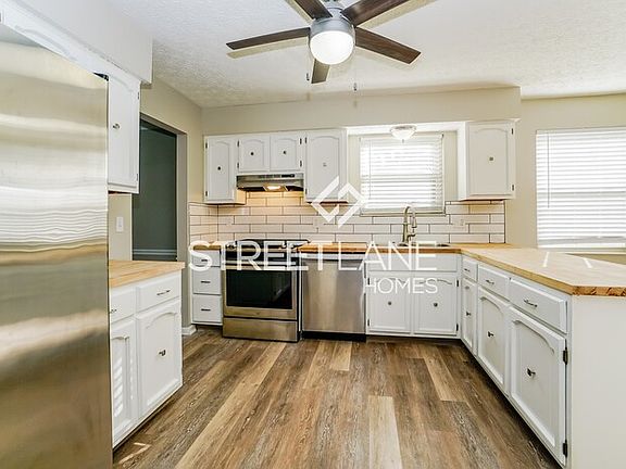 5th image of 12076 Twincreek Dr