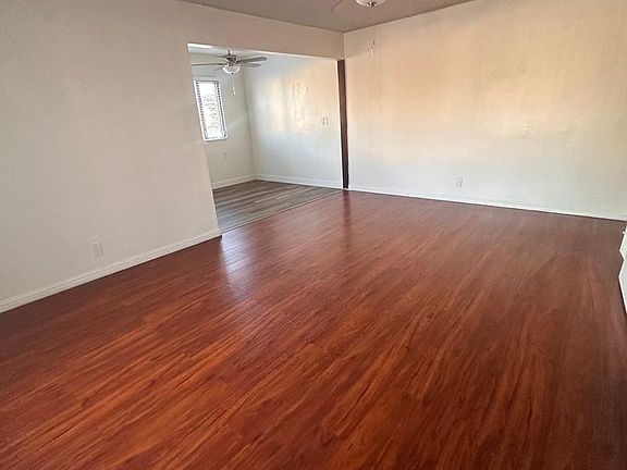 3rd image of 1497 N Elm Ave #1