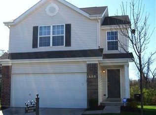1600 Hurstborough Manor Dr, Hazelwood, MO