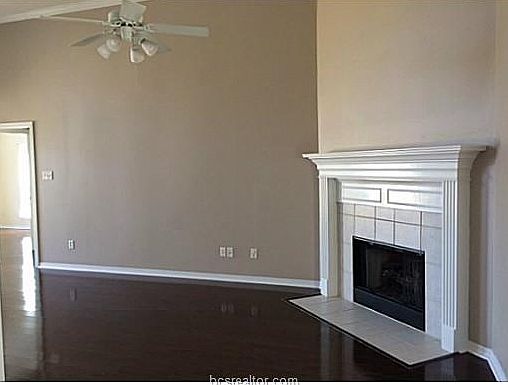 4th image of 3520 Graz Dr