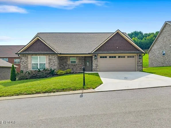 3866 Doral Dr, Maryville, TN 37801