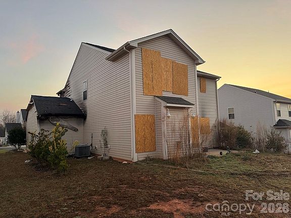 3rd image of 116 Abel Peterson Dr