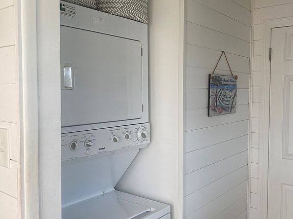 5th image of 800 Kay Rd NE #1140