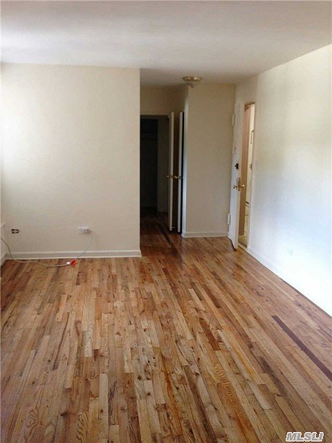 2nd image of 8336 Beverly Rd APT 3B
