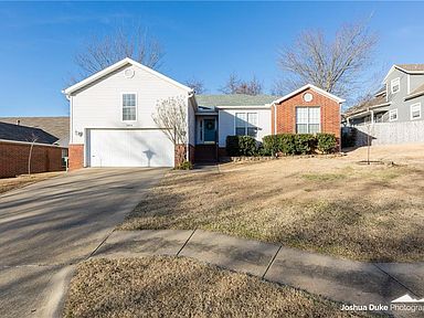 3034 E Setter St Fayetteville Ar 72701 Zillow