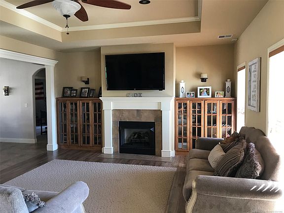 5th image of 19055 S Potter Cir