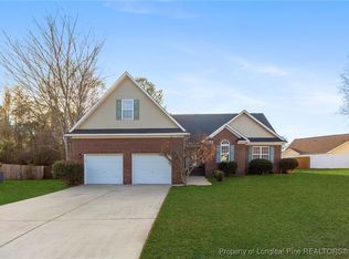 4246 Pete Warner Ct, Hope Mills, NC 28348