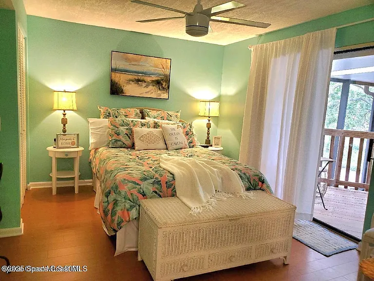 8751 Live Oak Ct — Photo 14