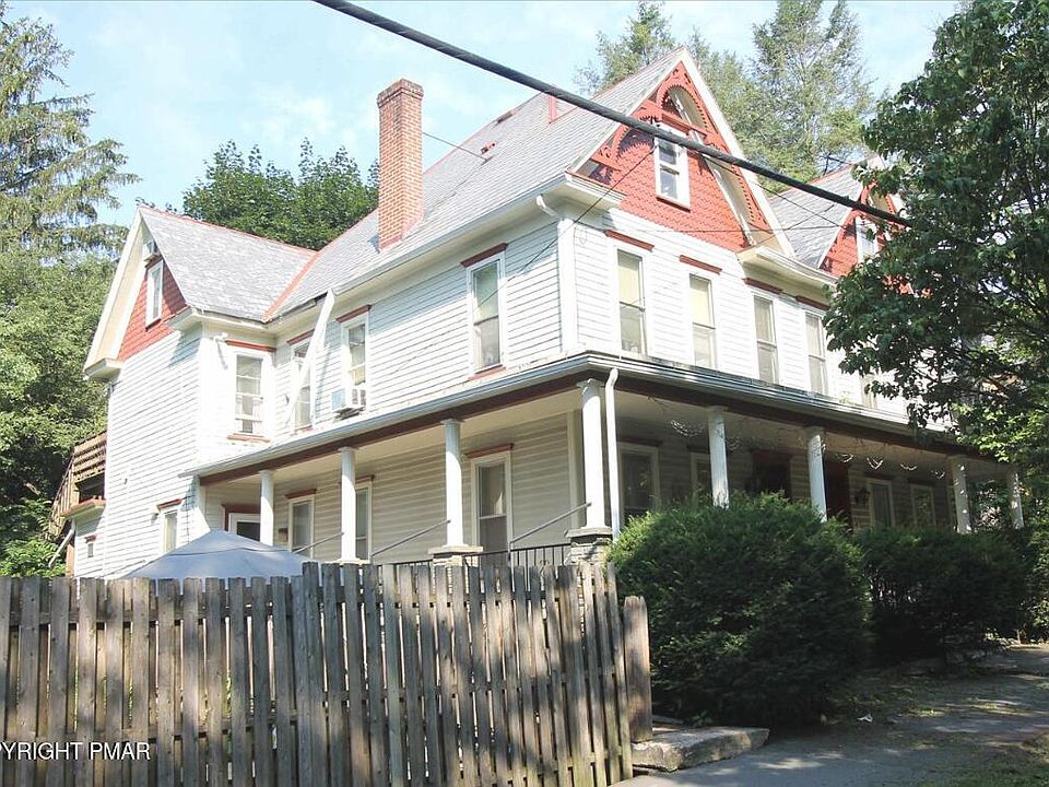 1st image of 115 N 6th St